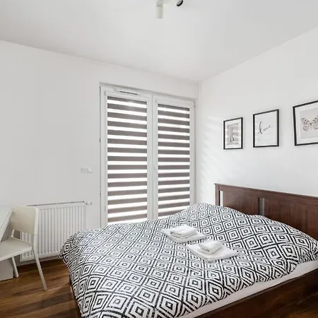 Zabłocie Apartment Best Location to Explore Krakow-2